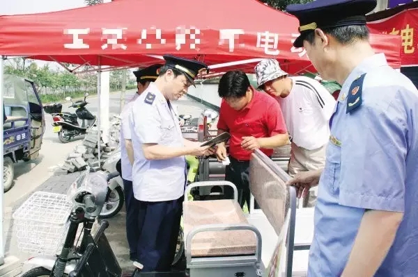 늄�(d��ng)��݆܇(ch��)3C�J(r��n)�C�z��